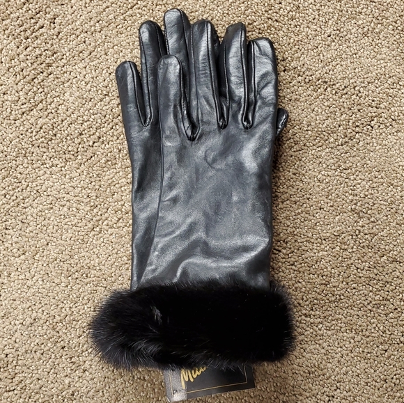 Mitchie\'s Leather Gloves with Mink Fur